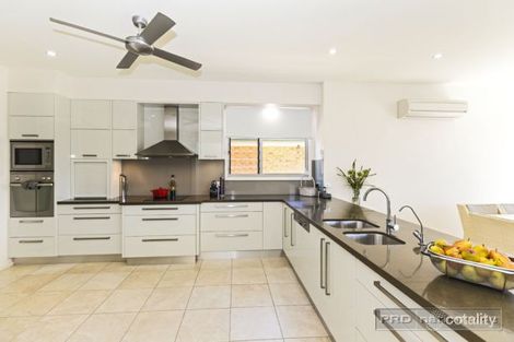 Property photo of 52 Lakeside Drive Swansea NSW 2281