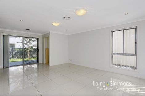 Property photo of 10/30 Australis Drive Ropes Crossing NSW 2760