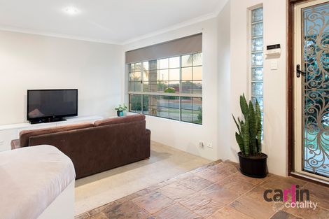 Property photo of 12 Torenia Way Yangebup WA 6164