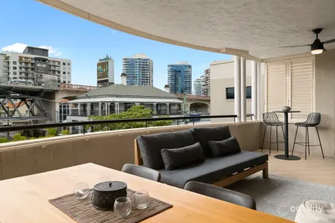 193 Main St, Kangaroo Point, QLD 4169