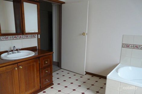 Property photo of 1740 Willow Grove Road Willow Grove VIC 3825