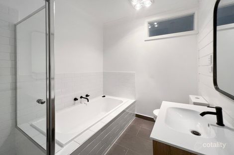 Property photo of 17 Panorama Road Herne Hill VIC 3218