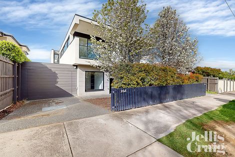 26a Campbell Gr, Hawthorn East, VIC 3123