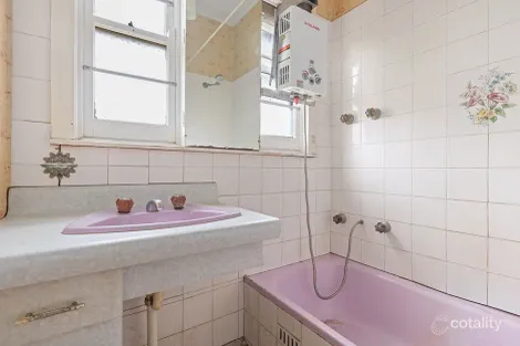 Property photo of 368 Gladstone Avenue Mount Saint Thomas NSW 2500