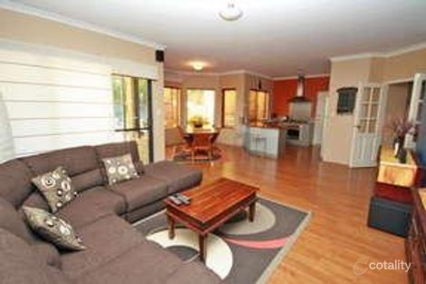 Property photo of 10 Jacaranda Drive North Yunderup WA 6208