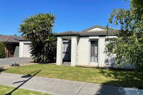 48 Sing Cres, Berwick, VIC 3806