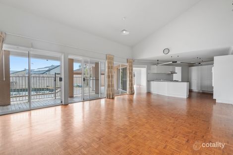 Property photo of 18 Campbell Street Bundall QLD 4217