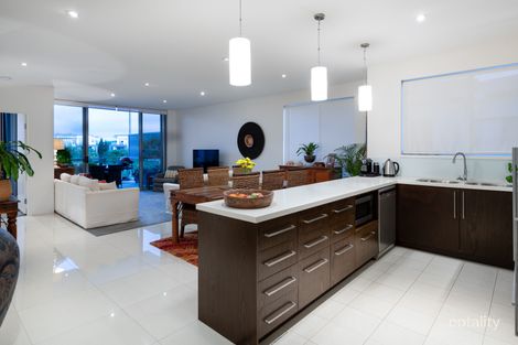 Property photo of 534/3 Pendraat Parade Hope Island QLD 4212