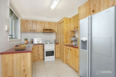Property photo of 24 Frontignan Street Eschol Park NSW 2558