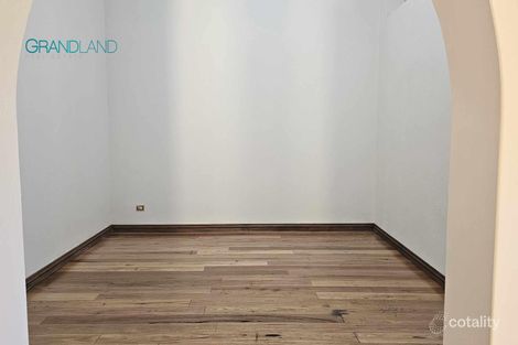 Property photo of 8 Bellevue Close Rossmore NSW 2557