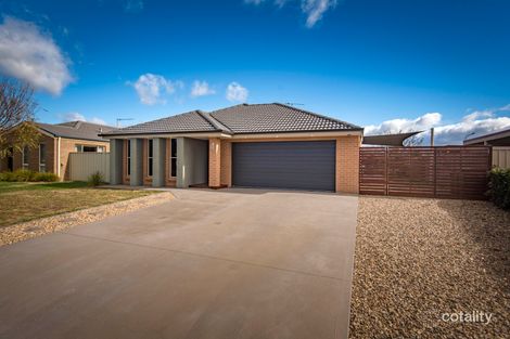 Property photo of 4 Deniston Circuit Bungendore NSW 2621