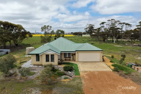 6 Bedford St, Kellerberrin, WA 6410