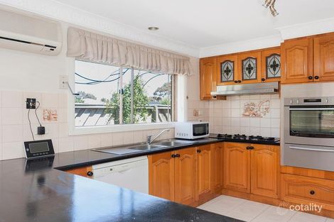 Property photo of 5 Ivy Court Mill Park VIC 3082