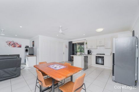 Property photo of 17 Tippett Crescent Gracemere QLD 4702