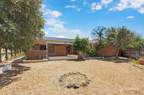 Property photo of 5 Ivy Court Mill Park VIC 3082