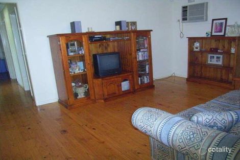 Property photo of 26 Magellan Avenue Lethbridge Park NSW 2770