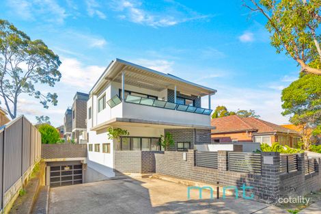 1/8 Hampton St, Croydon Park, NSW 2133