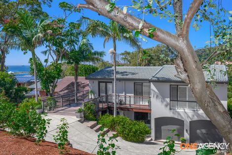 Property photo of 38 Ocean View Parade Caves Beach NSW 2281