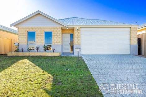 Property photo of 18 Broadhurst Way Two Rocks WA 6037