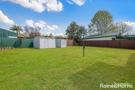 Property photo of 4 Minchin Avenue Hobartville NSW 2753