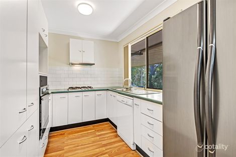Property photo of 19 Honeysuckle Close Glenning Valley NSW 2261
