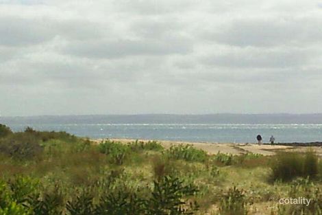 Property photo of 16 McRae Avenue Cowes VIC 3922