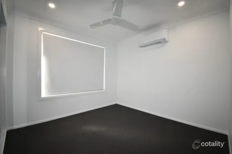 Property photo of 36 Abby Drive Gracemere QLD 4702