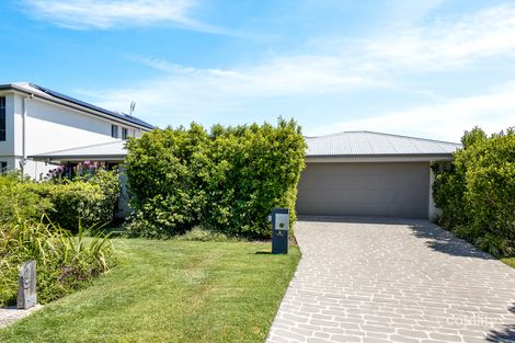 8 Cape St, Birtinya, QLD 4575