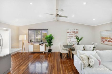 Property photo of 19 Meyrick Street Cannon Hill QLD 4170