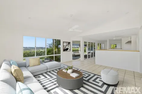 Property photo of 5 Dolphin Drive Nambour QLD 4560