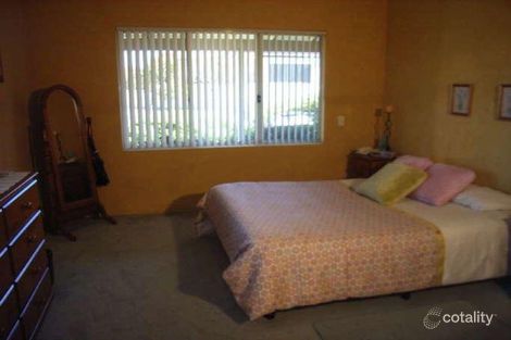 Property photo of 2 Gilpin Close Landsdale WA 6065