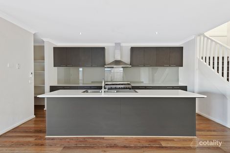 Property photo of 72 Westwood Boulevard Keysborough VIC 3173
