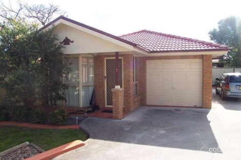 Property photo of 1/7 Burns Avenue Macquarie Fields NSW 2564