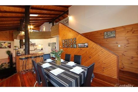 Property photo of 24 Linden Crescent Qunaba QLD 4670