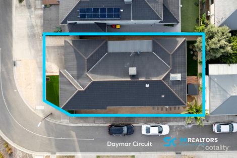 Property photo of 29 Daymar Circuit Craigieburn VIC 3064