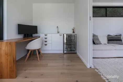 Property photo of 17 Adams Street Curl Curl NSW 2096