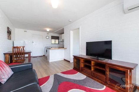 11/11 King George St, Victoria Park, WA 6100