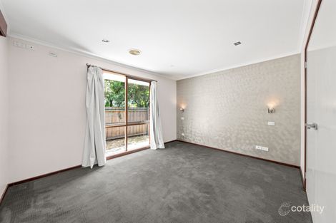 Property photo of 1 Willora Crescent Cranbourne West VIC 3977