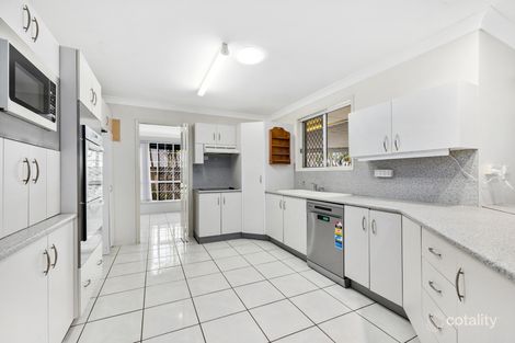Property photo of 6 Mallet Close Gracemere QLD 4702