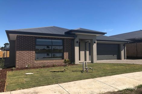 Property photo of 18 Newland Drive Clyde VIC 3978