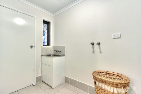 Property photo of 12 Yorkshire Crescent Mount Warren Park QLD 4207