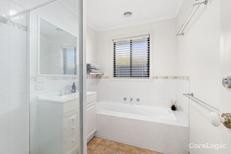 Property photo of 14 Krista Court Sale VIC 3850