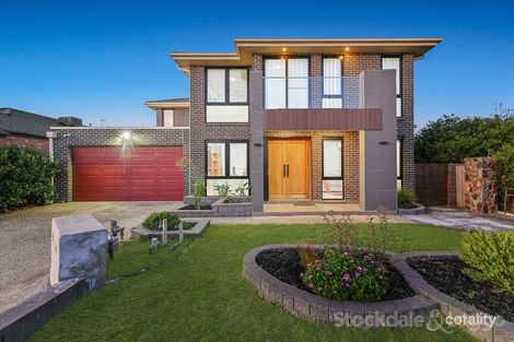 Property photo of 9 Riverbank Close Clyde North VIC 3978
