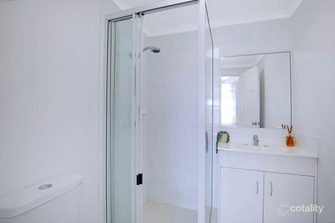 Property photo of 2/78 Berrima Street Wynnum QLD 4178