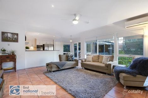 Property photo of 4 Ridgeview Avenue Chirnside Park VIC 3116