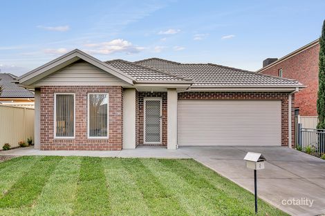 Property photo of 3 Greystone Place Craigieburn VIC 3064