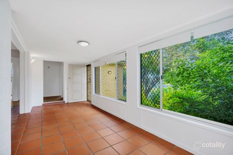 Property photo of 140 Bamboo Avenue Benowa QLD 4217