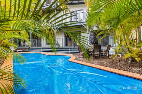 Property photo of 18 Belle Court Rainbow Beach QLD 4581