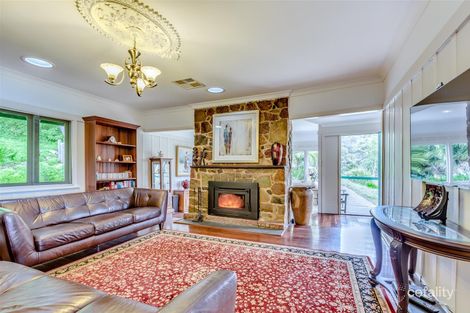Property photo of 2 Butcher Road Roleystone WA 6111