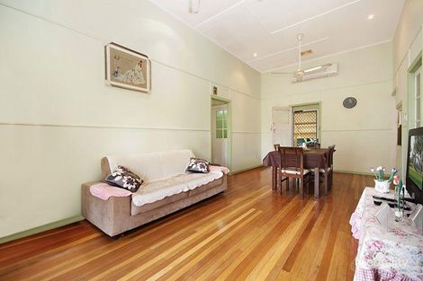 Property photo of 13 Kelly Street Mundingburra QLD 4812